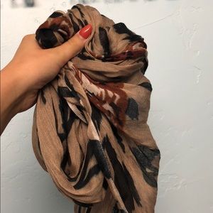Scarf